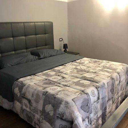 Foria 58 Apartaments Неаполь Екстер'єр фото